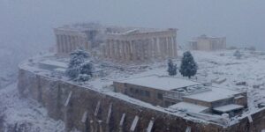 Βόμβα από το Μερομήνια: Ο χειμώνας άργησε αλλά τα χιόνια θα μείνουν μέχρι το… Πάσχα! Στα λευκά η Αθήνα – Αναλυτικά ημερομηνίες